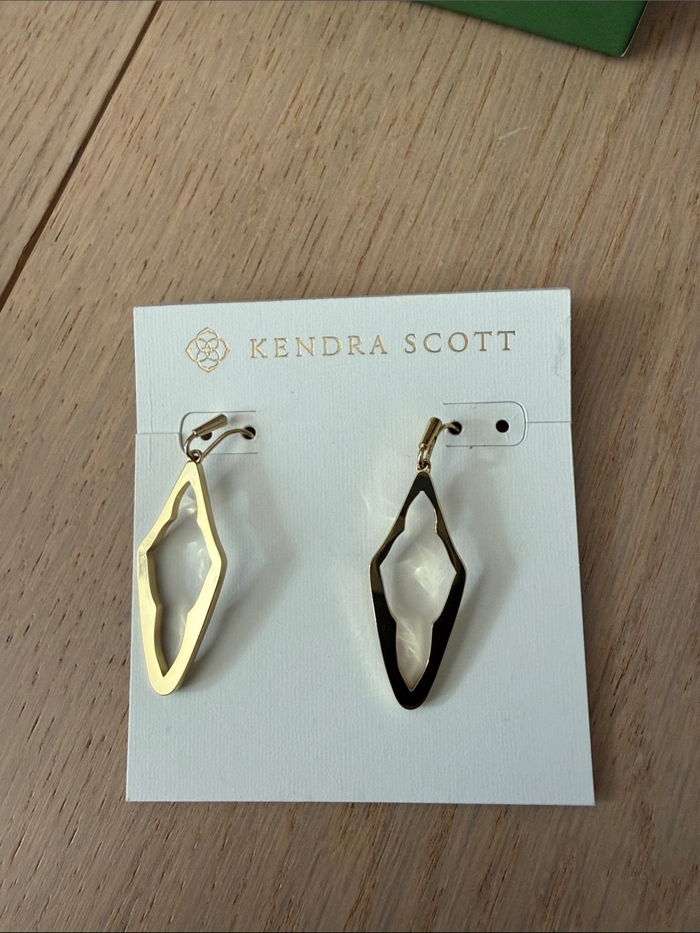New kendra scott earrings